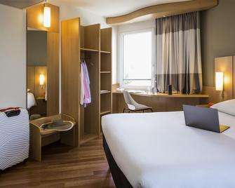 Ibis Lausanne Crissier - Lausanne - Bedroom
