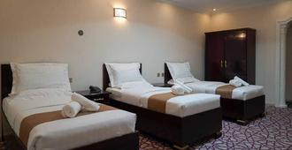 Almudawah Hotel - Turaif - Bedroom