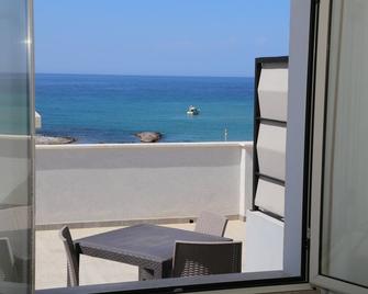 Hotel Residence Ampurias - Castelsardo - Balcony