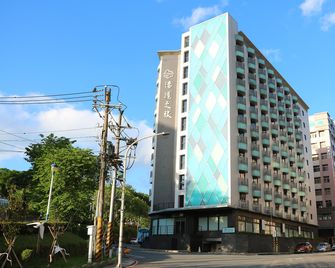 Tamsui Island Heart - Tamsui District - Будівля