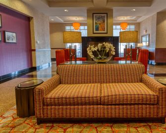 Drury Inn & Suites Indianapolis Northeast - Indianapolis - Lobby