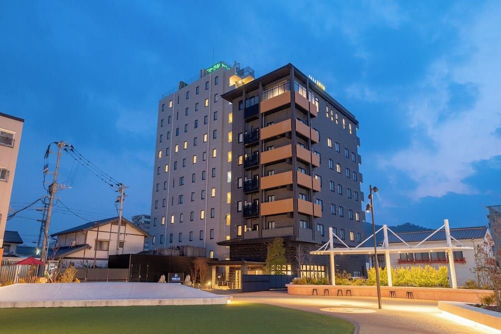 سنترال هوتل تاكيو أونسين