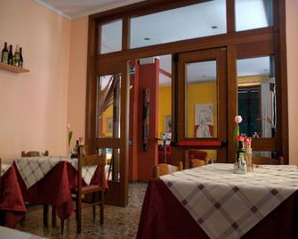 Hotel Splendid - Монтекатіні-Терме - Ресторан