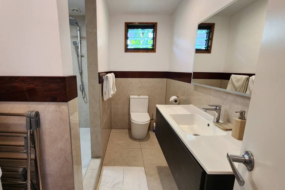 Atupa Suites - Rarotonga - Bathroom