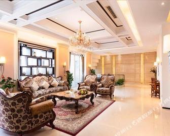 Chunxi Hotel (Chengdou Chunxi Road Taikoo Li) - Chengdu - Lobby