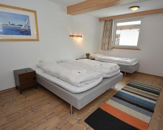 Haus Irmgard by Châtel Reizen - Tux - Habitación