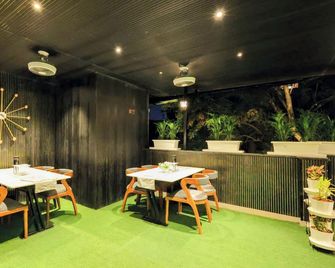 Chembur Homeotel - Gagal Home - Mumbaj - Restauracja