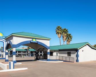 Days Inn by Wyndham Safford, AZ - Safford - Gebäude