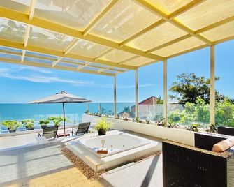 The Cliff Resort & Residences - Phan Thiet - Balcon