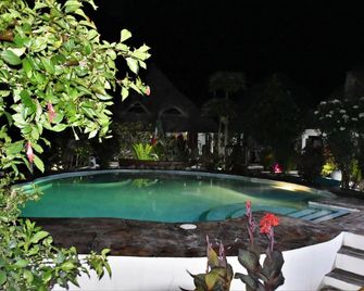 Seconda Stella Romantic Hideaway - Jambiani - Pool