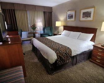 Airway Inn - Queens - Bedroom
