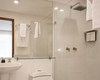 Casa Hotel Asturias Medellin - Medellín
