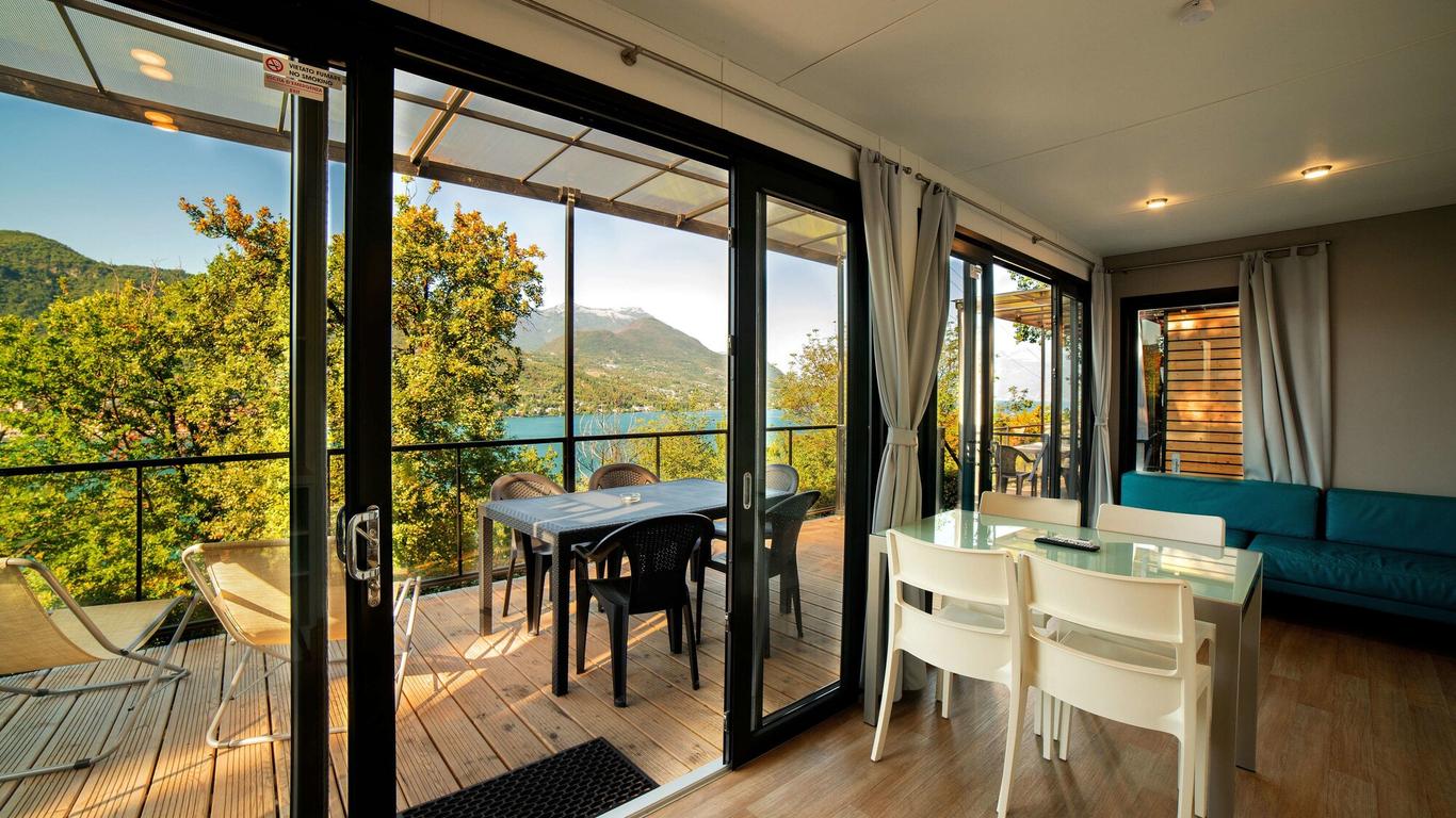 Weekend Glamping Resort