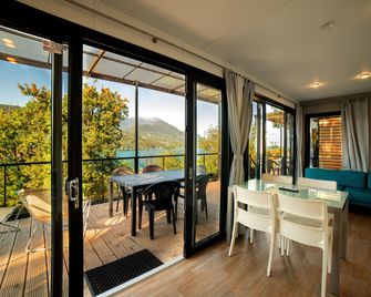 Weekend Glamping Resort - San Felice del Benaco - Balcon