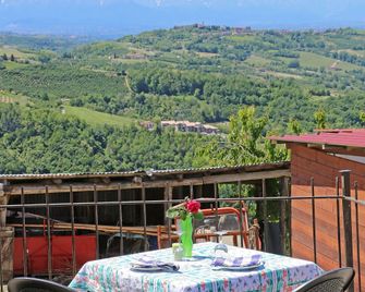 Apartment in the Langhe - Albaretto della Torre - Balcony