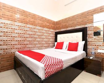 Hotel O Kapoor Residency - Amritsar - Habitación