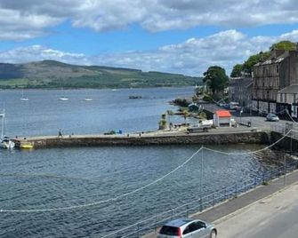 Beautiful Upper Apartment/Stunning Sea Views, Isle of Bute - Isle of Bute