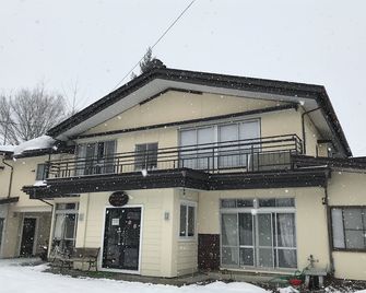 Hakuba West Coast Inn, Villa - Hakuba - Building