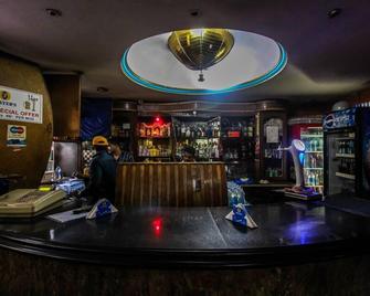 Hotel Sabharwal Inn - 班加羅爾 - 酒吧