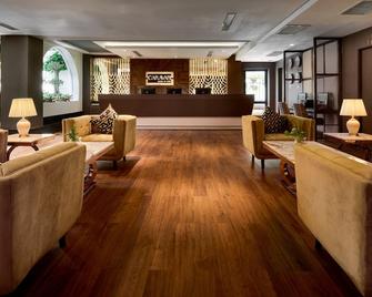 Caravan Hotel By Ehm - Phnom Penh - Reception