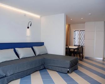 Apartamentos Sunway Arizona - Sitges - Living room