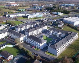Glen Abhainn - Athlone - Gebäude