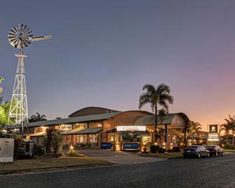 Windmill Motel & Events Centre - Mackay - Building
