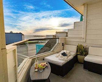 Cayucos Duo 2 Bungalows w Views Lounge Space Pet Friendly - Cayucos - Balkon