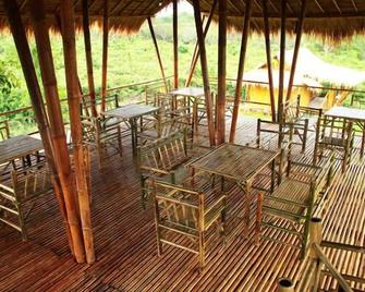 Phuree Hut - Ko Payam - Patio