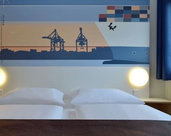 B&B Hotel Hamburg-Altona - Hambourg - Chambre