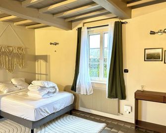 Small cosy gîte for 4 to 6 people in a farmhouse with jacuzzi access - Fiennes