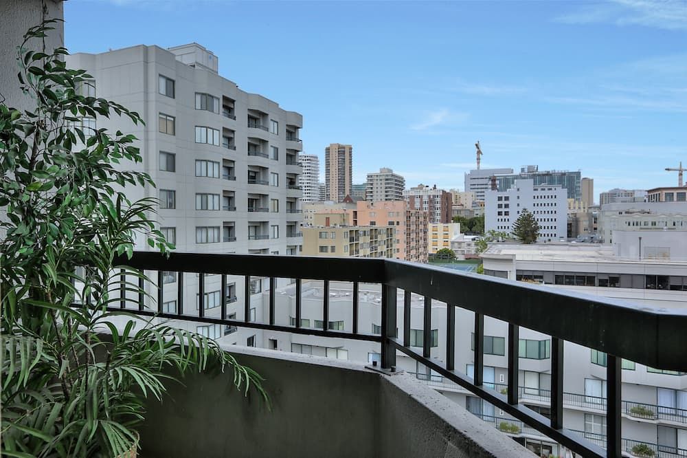 Sparkling Clean Condo and With All Amenities!! - סן פרנסיסקו - מרפסת