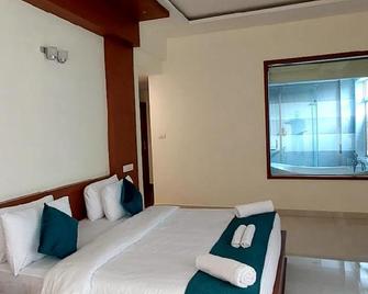 Sasthapuri Hotels - Gudalur - Habitación