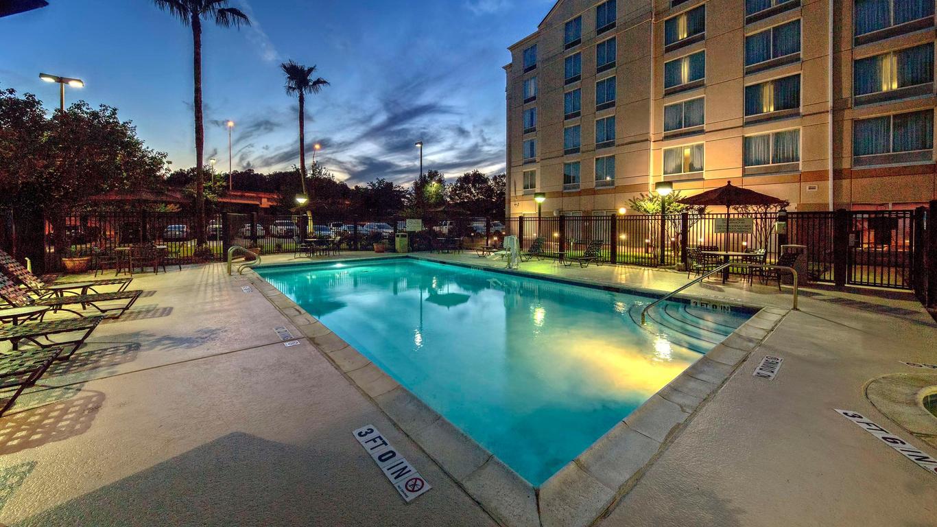 Hilton Garden Inn Houston/Bush Intercontinental Airport