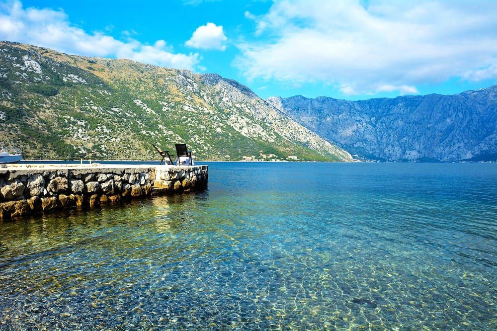 Step to Kotor bay St-oliv - Tivat