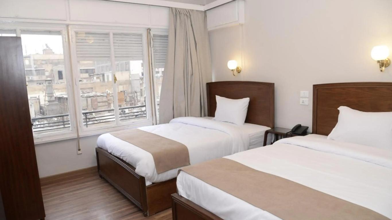 Lotus Hotel