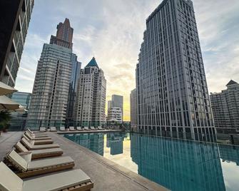 Urbana Sathorn, Bangkok - בנגקוק - בריכה