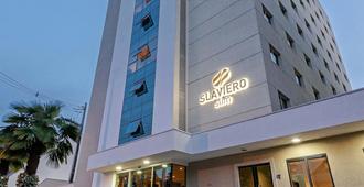 Slim Curitiba Av. das Torres by Slaviero Hotéis - Curitiba - Building