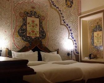 Krishna Prakash Heritage Haveli - Jodhpur - Bedroom