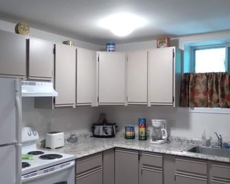 Killington / Mendon Clean, 2 Bedroom Cabin - Mendon - Kitchen
