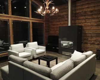 Villas Karhunpesä - Saariselka - Living room