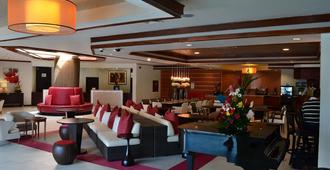 Radisson Hotel Trinidad - Port-of-Spain - Lounge