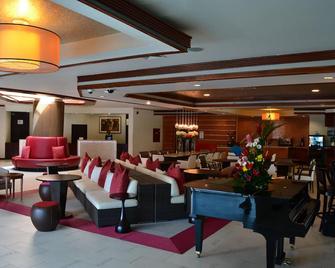 Radisson Hotel Trinidad - Port of Spain - Lounge