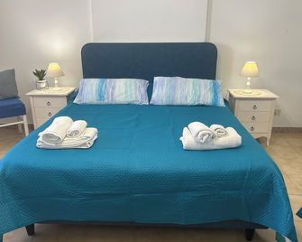 Cozy house with veranda - Otrante - Chambre