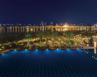 Sokha Phnom Penh Hotel - Phnom Penh - Svømmebasseng