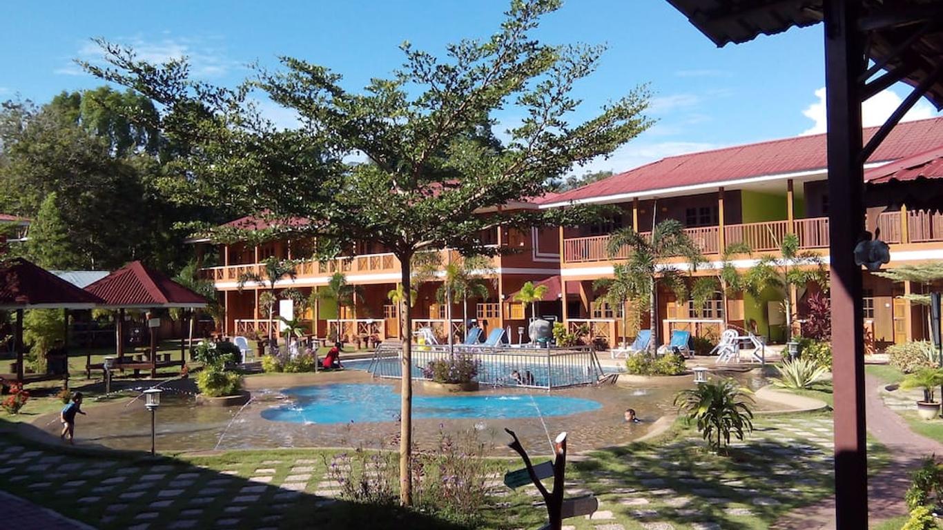 Purnama Beach Resort