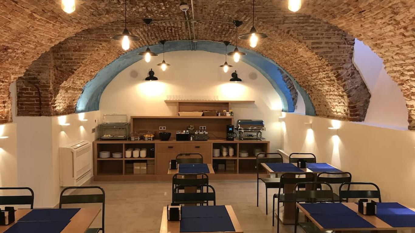 هوستال سيرفيلو