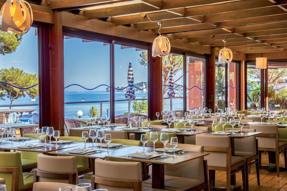 فندق فاكانسز بليويز ديلكلوي