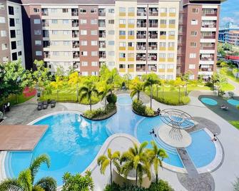 Avida Towers Atria By RedDoorz - Iloilo City - Piscina