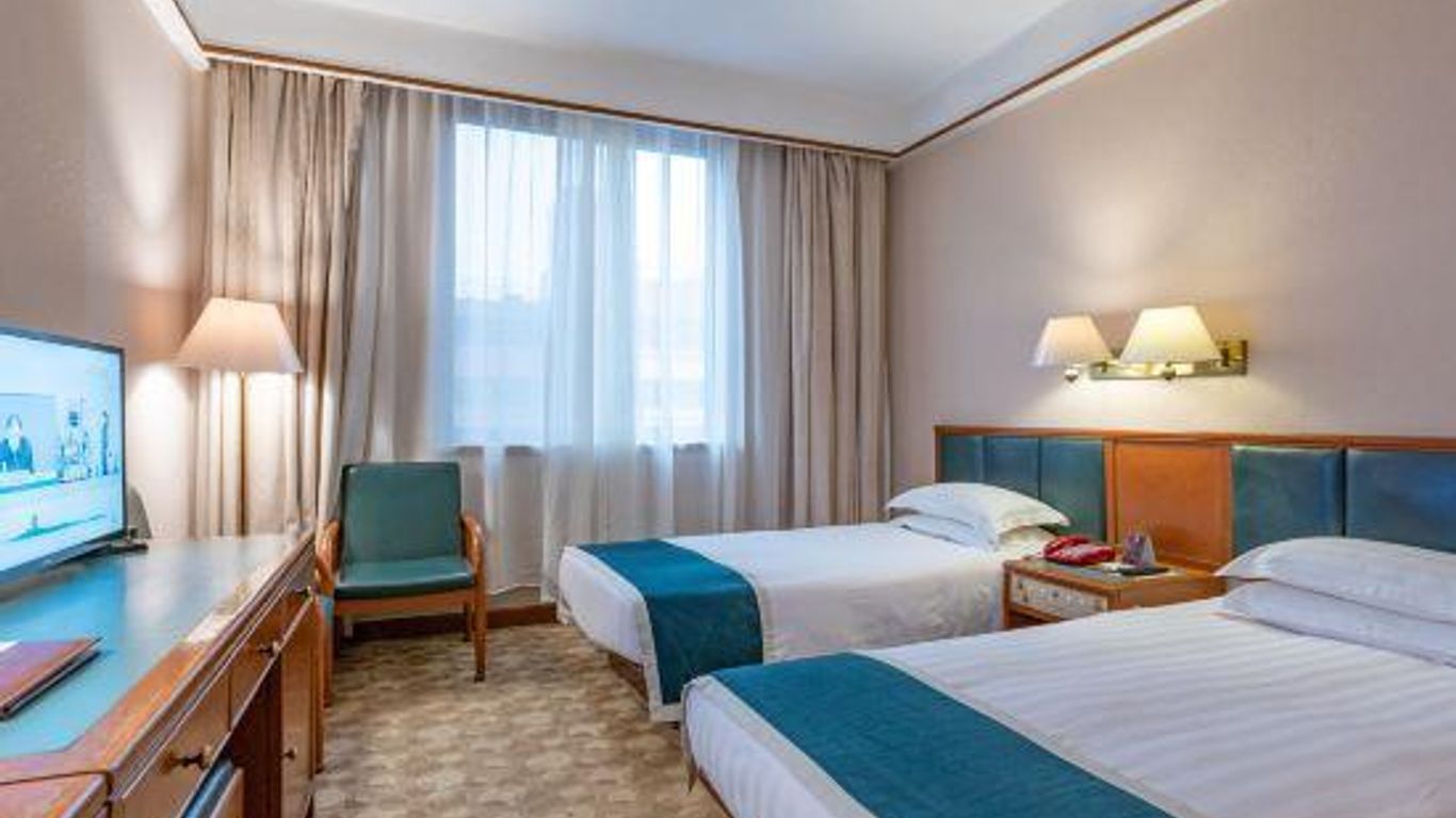 Hangzhou Overseas Chinese Hotel